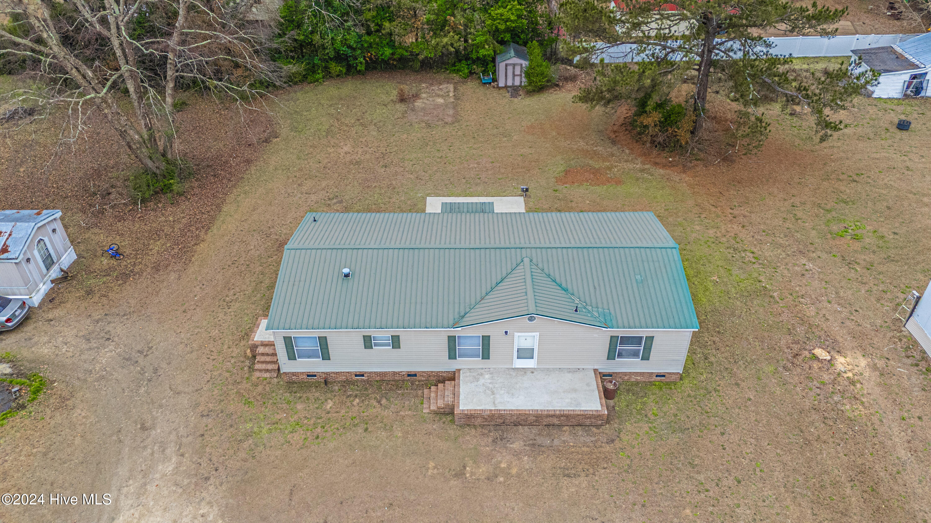 150 West Ridge Court Rockingham, NC 28379 - Photo 3 of 40 DJI_20241218125809_0002_D