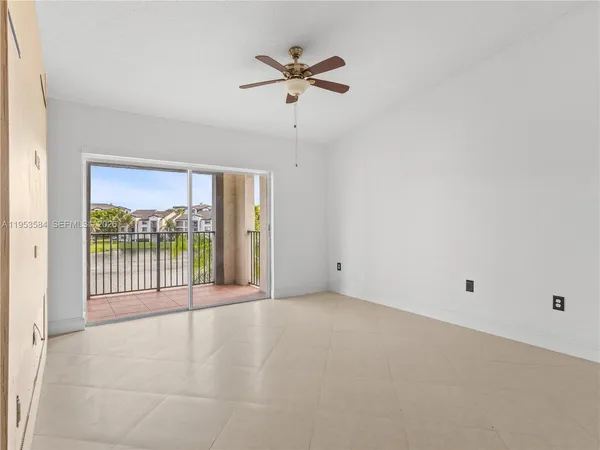 $2,600 | 4460 Northwest 107th Avenue, Unit 3048, Doral, FL 33178