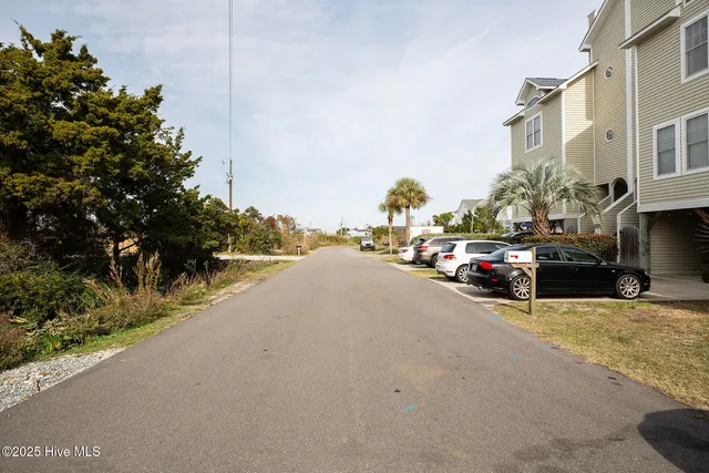 $2,200,000 | 109 Sumter Avenue, Carolina Beach, NC 28428