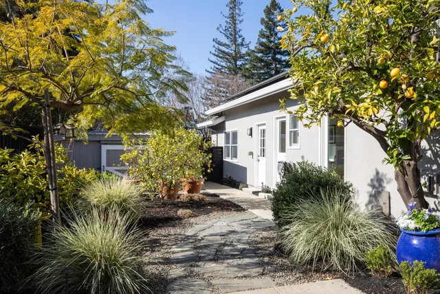 $5,395,000 | 520 East Edith Avenue, Los Altos, CA 94022