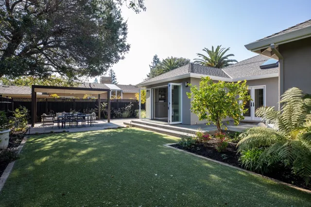 $5,395,000 | 520 East Edith Avenue, Los Altos, CA 94022