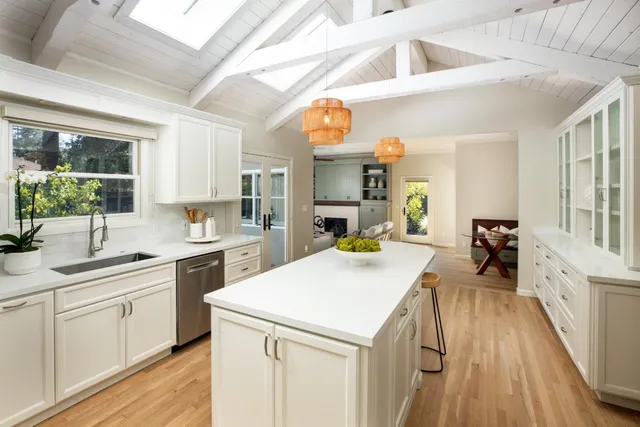 $5,395,000 | 520 East Edith Avenue, Los Altos, CA 94022