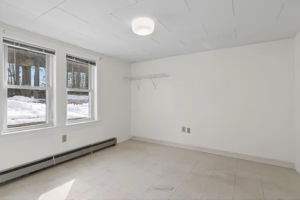 $1,250,000 | 8-10 Bayview Lane, Kittery, ME 03904