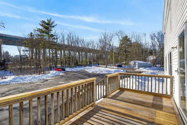 $1,250,000 | 8-10 Bayview Lane, Kittery, ME 03904