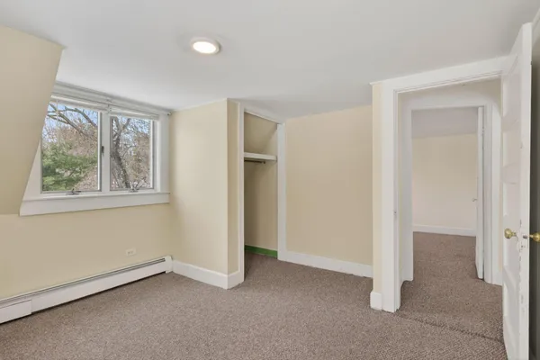 $1,250,000 | 8-10 Bayview Lane, Kittery, ME 03904