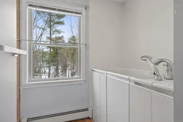 $1,250,000 | 8-10 Bayview Lane, Kittery, ME 03904