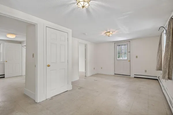 $1,250,000 | 8-10 Bayview Lane, Kittery, ME 03904