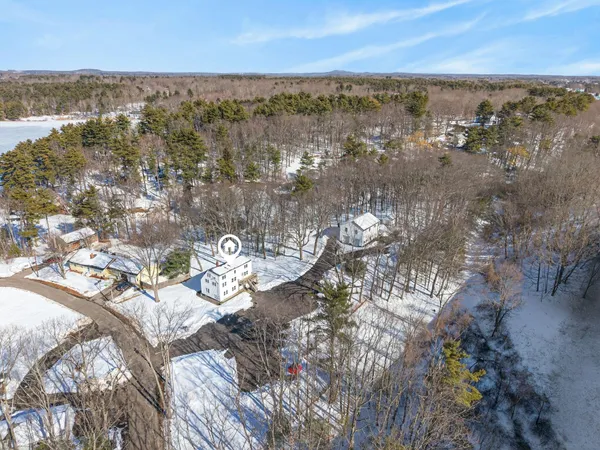 $1,250,000 | 8-10 Bayview Lane, Kittery, ME 03904