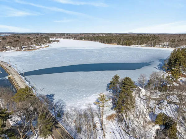 $1,250,000 | 8-10 Bayview Lane, Kittery, ME 03904