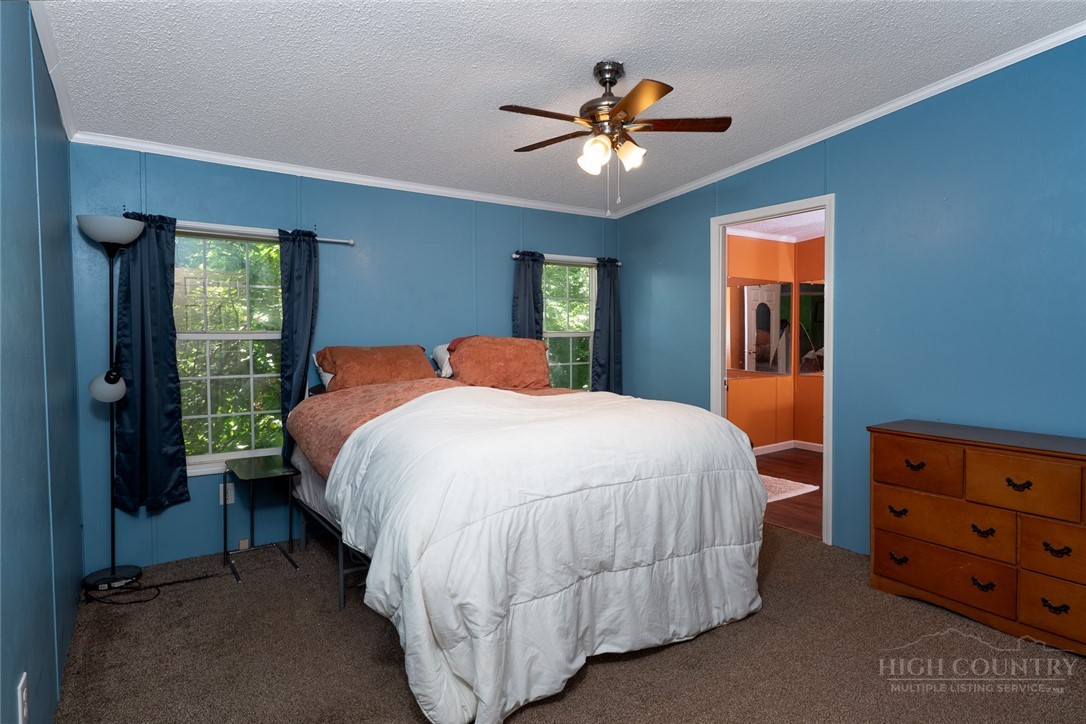 281 Church Ridge Vilas, NC 28692 - Photo 6 of 20