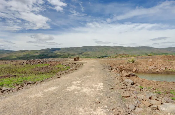$295,000 | 20750 Sweet Ola Highway, Ola, ID 83657
