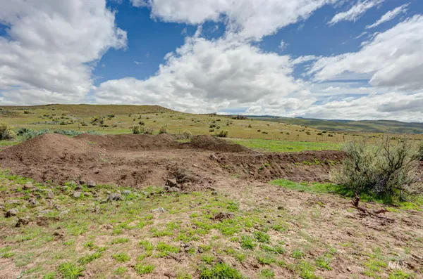 $295,000 | 20750 Sweet Ola Highway, Ola, ID 83657