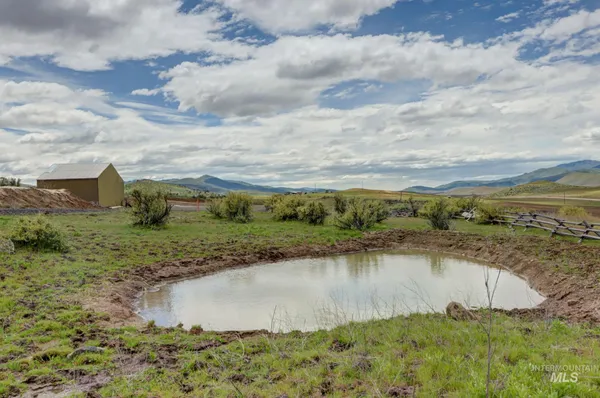 $295,000 | 20750 Sweet Ola Highway, Ola, ID 83657