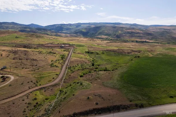 $295,000 | 20750 Sweet Ola Highway, Ola, ID 83657