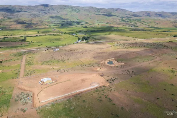 $295,000 | 20750 Sweet Ola Highway, Ola, ID 83657