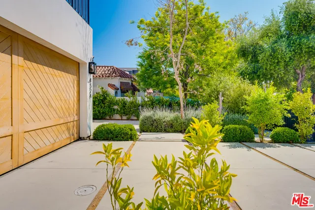 $20,000 | 4324 Camellia Avenue, Studio City, CA 91604