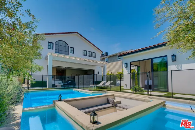 $20,000 | 4324 Camellia Avenue, Studio City, CA 91604