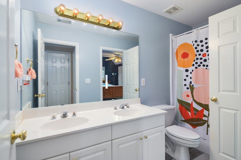 1815 Rising Cumming, GA 30041 - Photo 32 of 72 Gallery Image 32