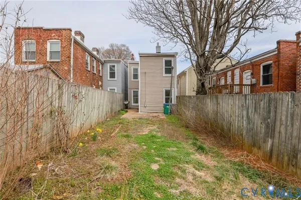 $2,400 | 1407 West Clay Street, Richmond, VA 23220