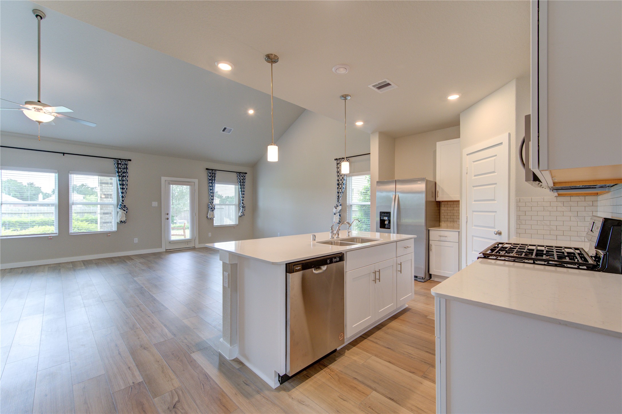 6027 Jenna Way Rosenberg, TX 77471 - Photo 10 of 50