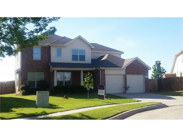 $2,700 | 12233 Macaroon Lane, Fort Worth, TX 76244