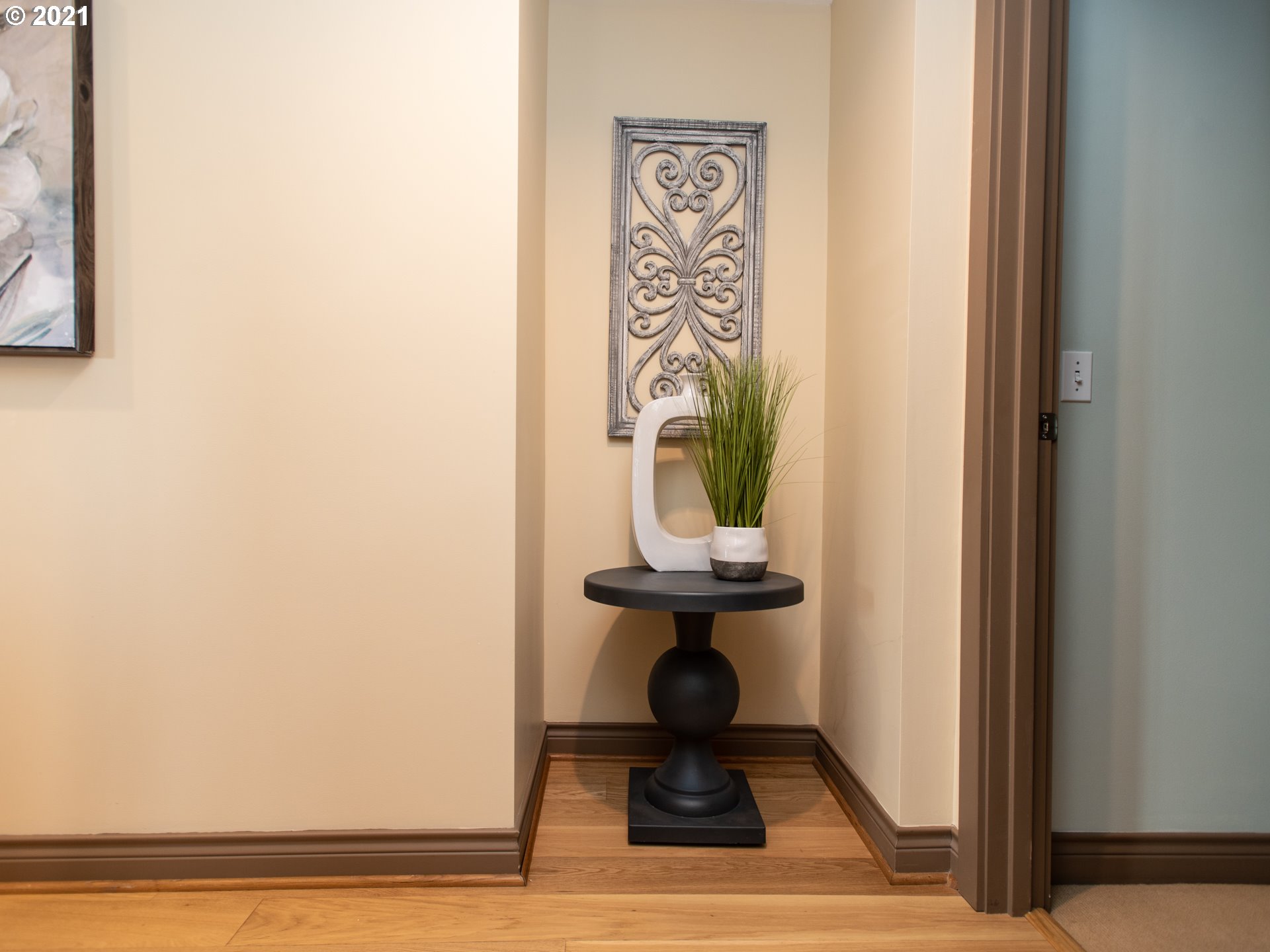 2454 Northwest Westover Road, Unit 5201 Portland, OR 97210 - Photo 19 of 23 Gallery Image 19