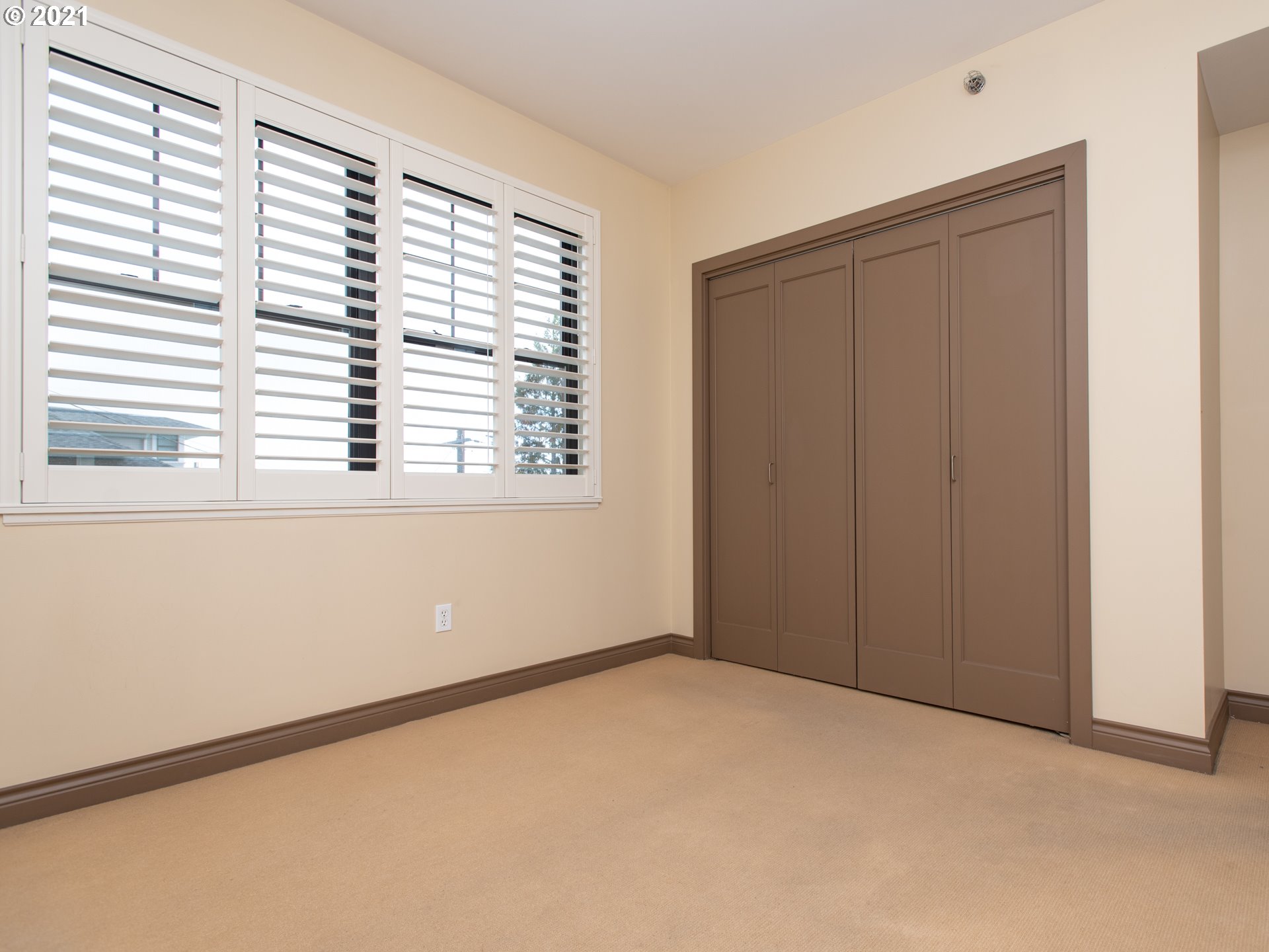 2454 Northwest Westover Road, Unit 5201 Portland, OR 97210 - Photo 20 of 23 Gallery Image 20