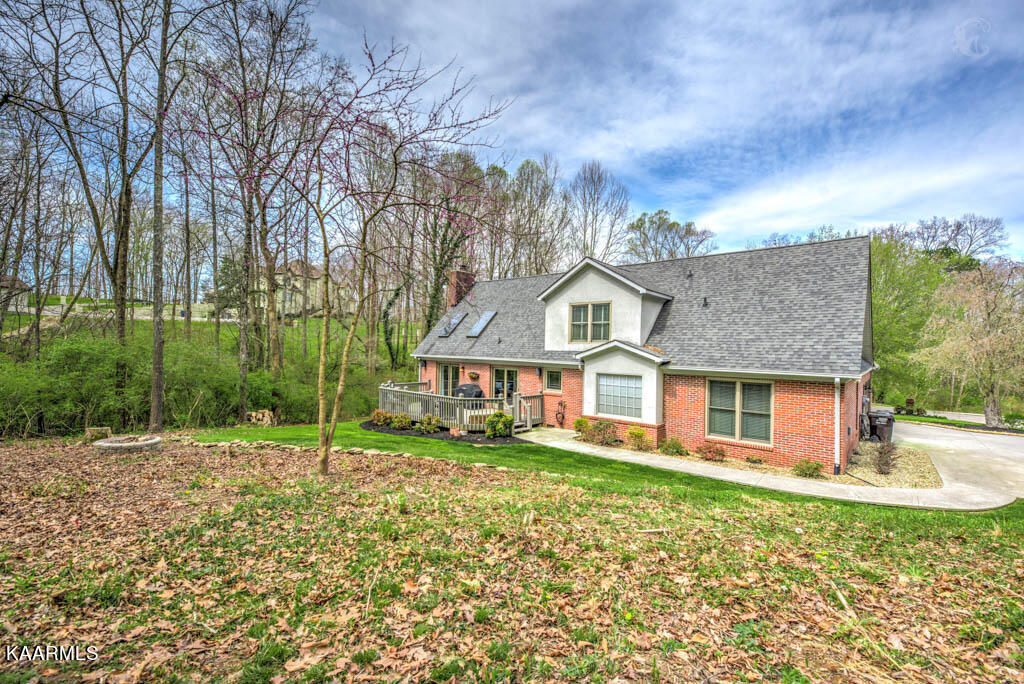 6813 Resolute Road Knoxville, TN 37918 - Photo 35 of 41 BACKYARD