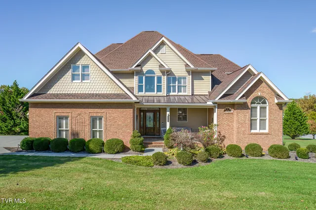$899,500 | 102 Oak View Circle, Bristol, TN 37620