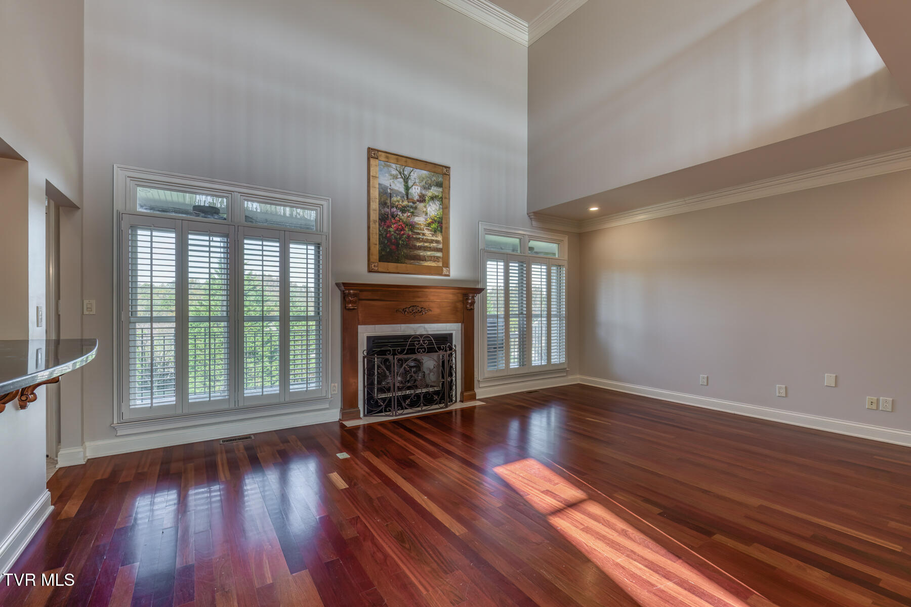 102 Oak View Circle Bristol, TN 37620 - Photo 13 of 93 102 Oak View Cir-13