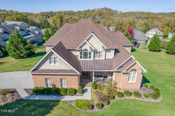 $824,500 | 102 Oak View Circle, Bristol, TN 37620