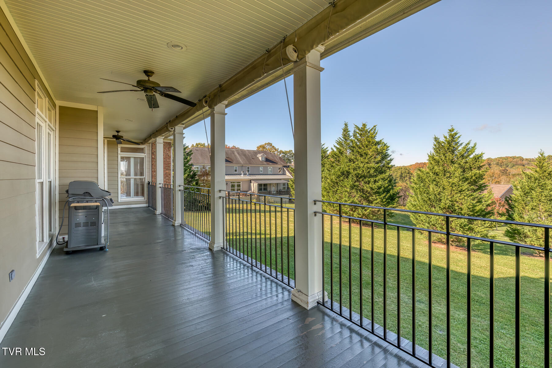 102 Oak View Circle Bristol, TN 37620 - Photo 42 of 93 102 Oak View Cir-42