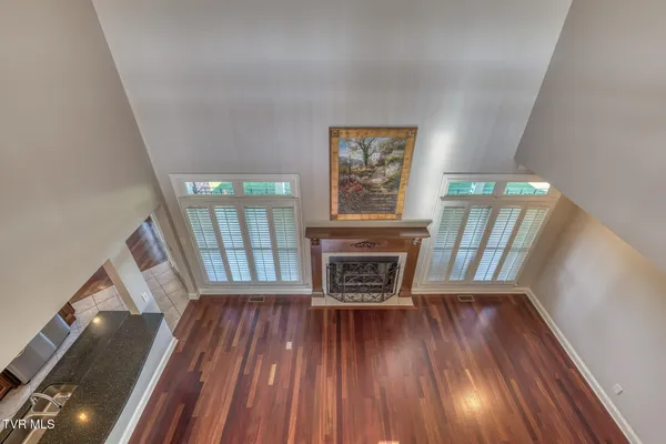 $824,500 | 102 Oak View Circle, Bristol, TN 37620