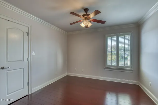 $899,500 | 102 Oak View Circle, Bristol, TN 37620