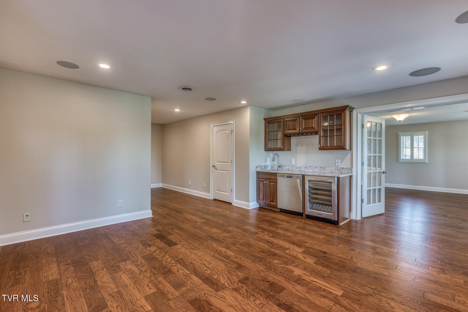 102 Oak View Circle Bristol, TN 37620 - Photo 64 of 93 102 Oak View Cir-64