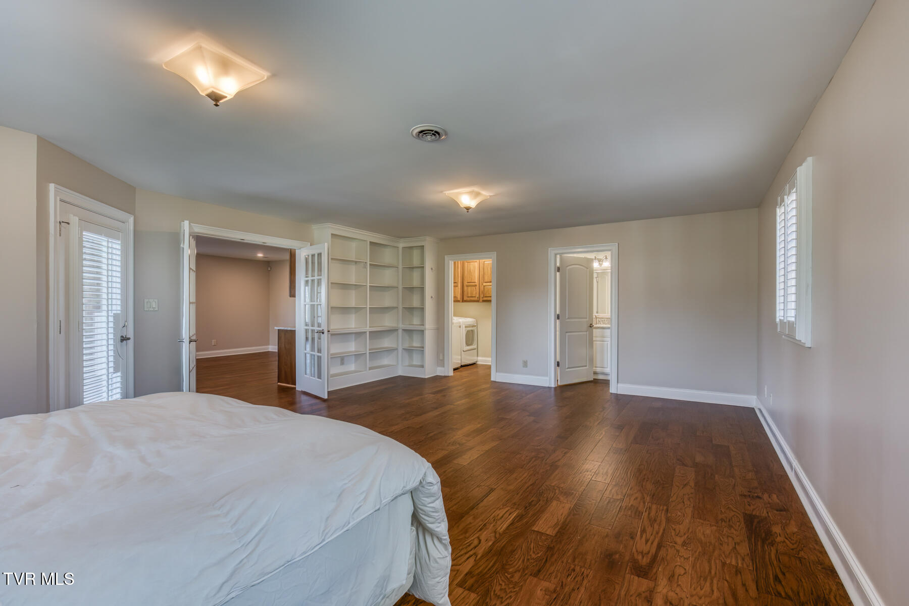 102 Oak View Circle Bristol, TN 37620 - Photo 68 of 93 102 Oak View Cir-68