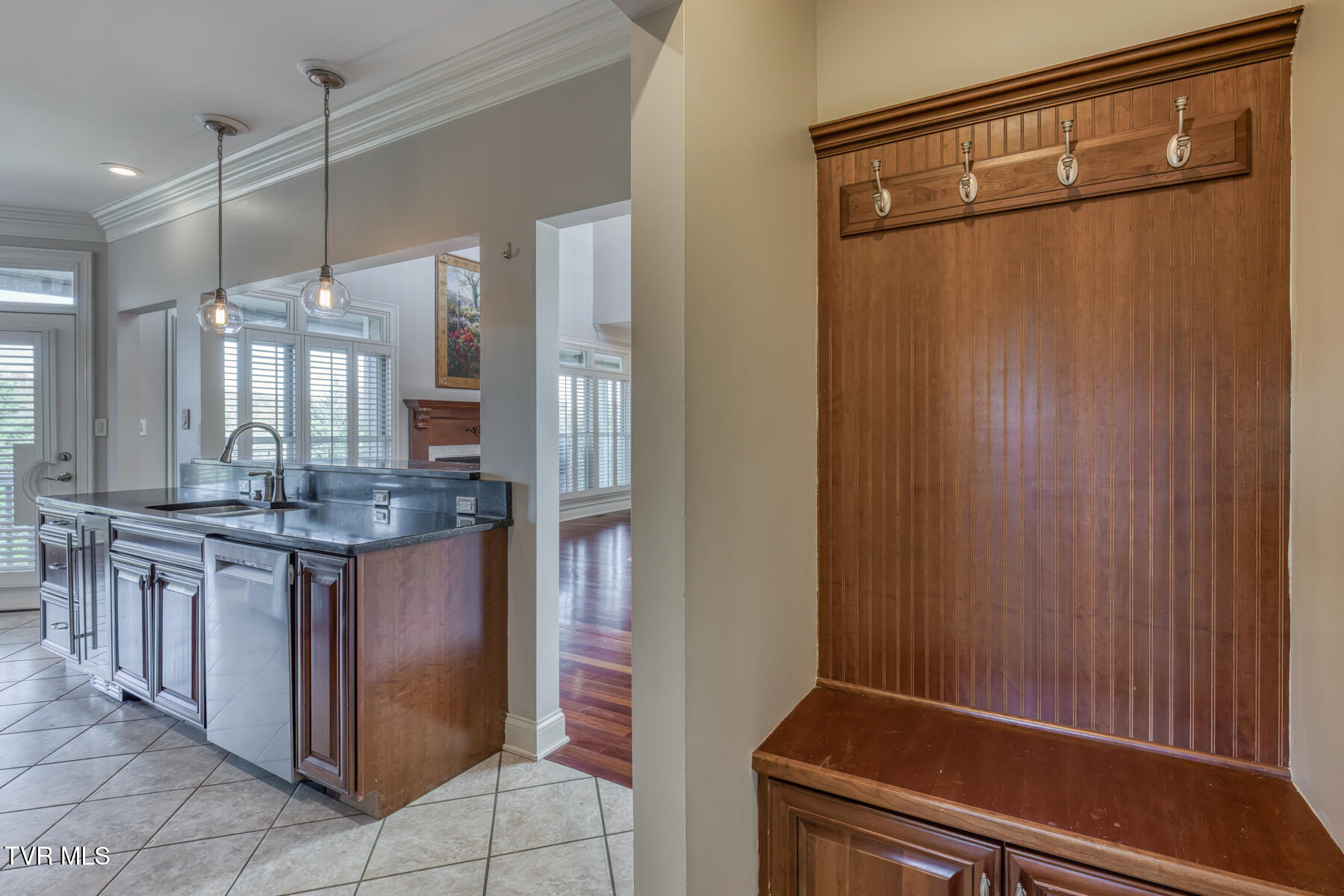 102 Oak View Circle Bristol, TN 37620 - Photo 77 of 93 102 Oak View Cir-77