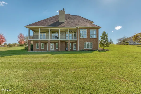 $824,500 | 102 Oak View Circle, Bristol, TN 37620