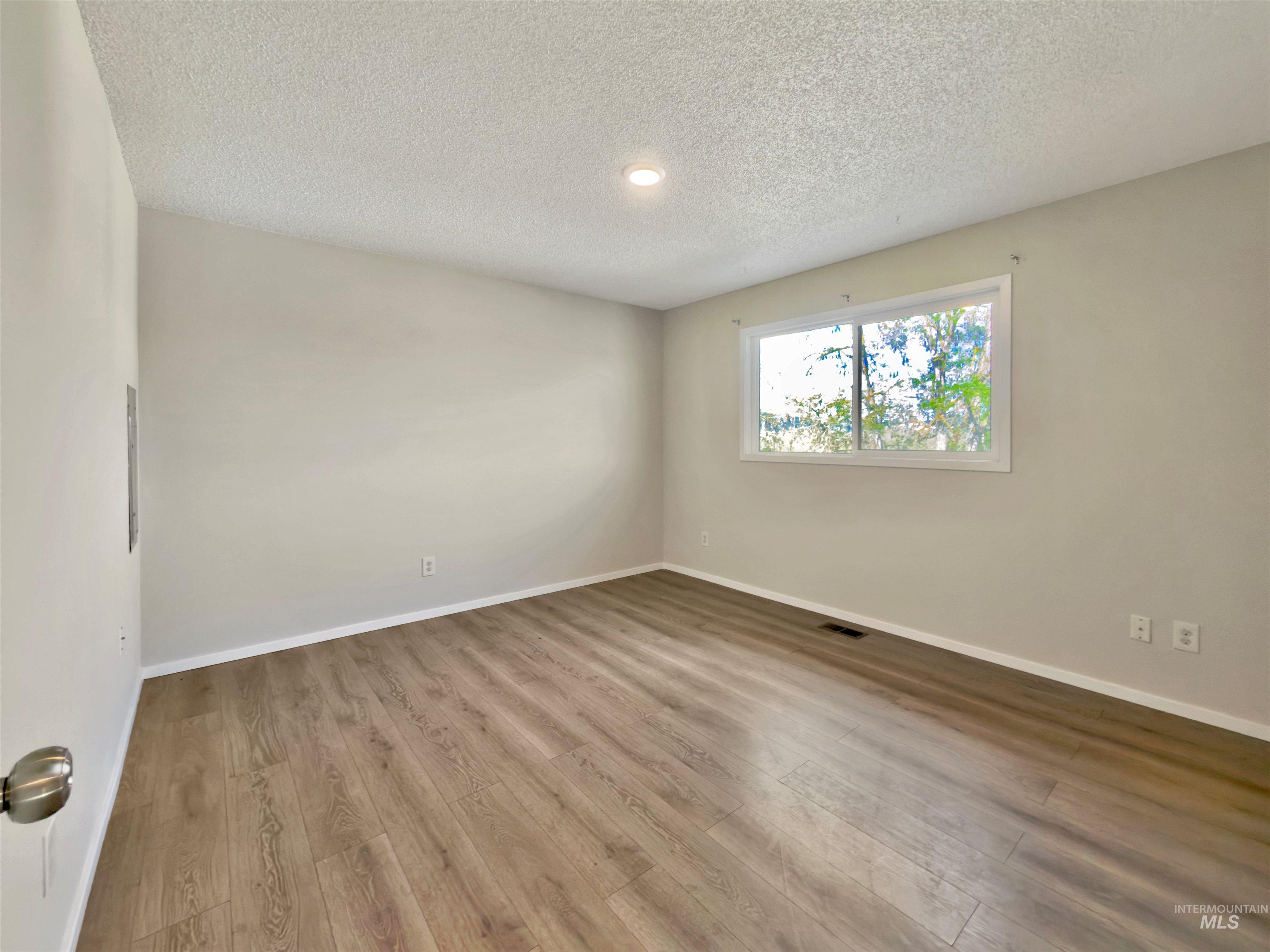2933 Garfield Court Lewiston, ID 83501 - Photo 16 of 33