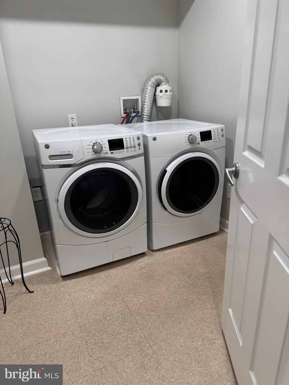 1408 1/2 Madison Avenue Baltimore, MD 21217 - Photo 14 of 57