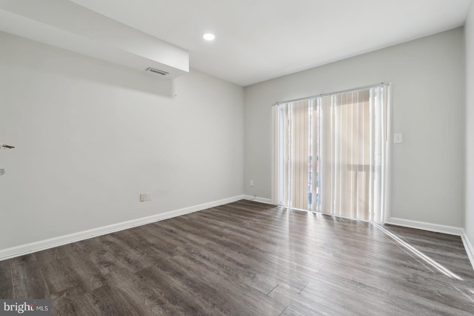 1408 1/2 Madison Avenue Baltimore, MD 21217 - Photo 40 of 57