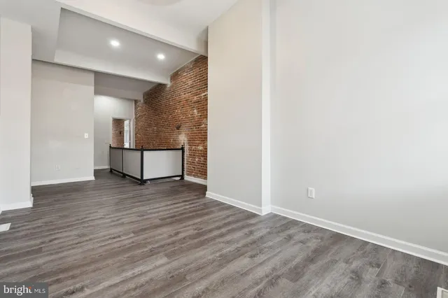 $2,800 | 1408 1/2 Madison Avenue, Baltimore, MD 21217