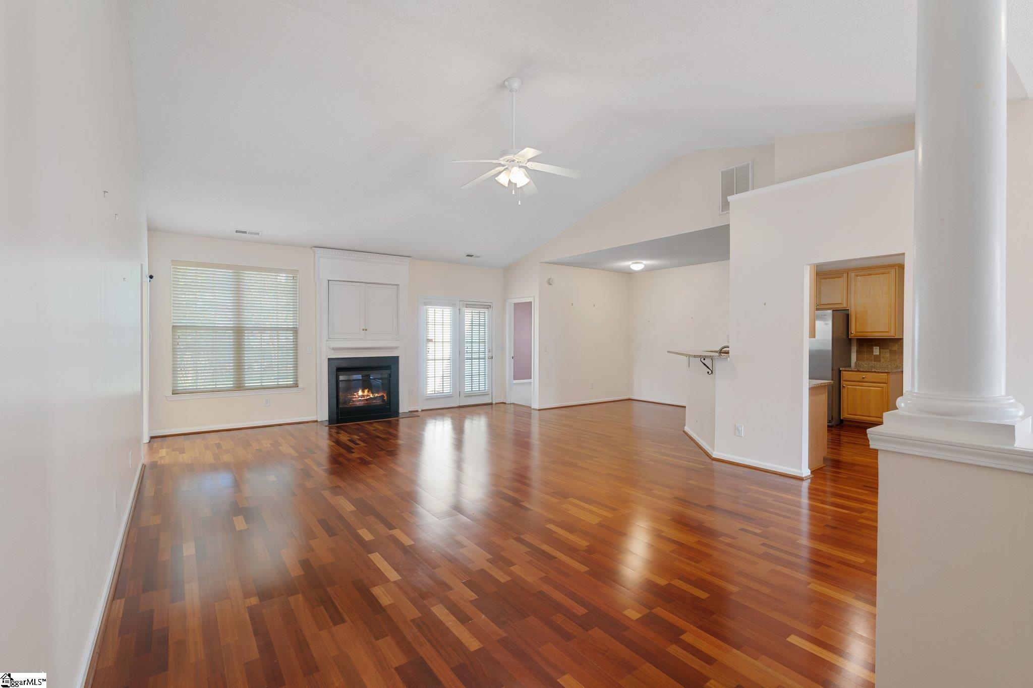 23 Red Jonathan Court Simpsonville, SC 29681 - Photo 3 of 27