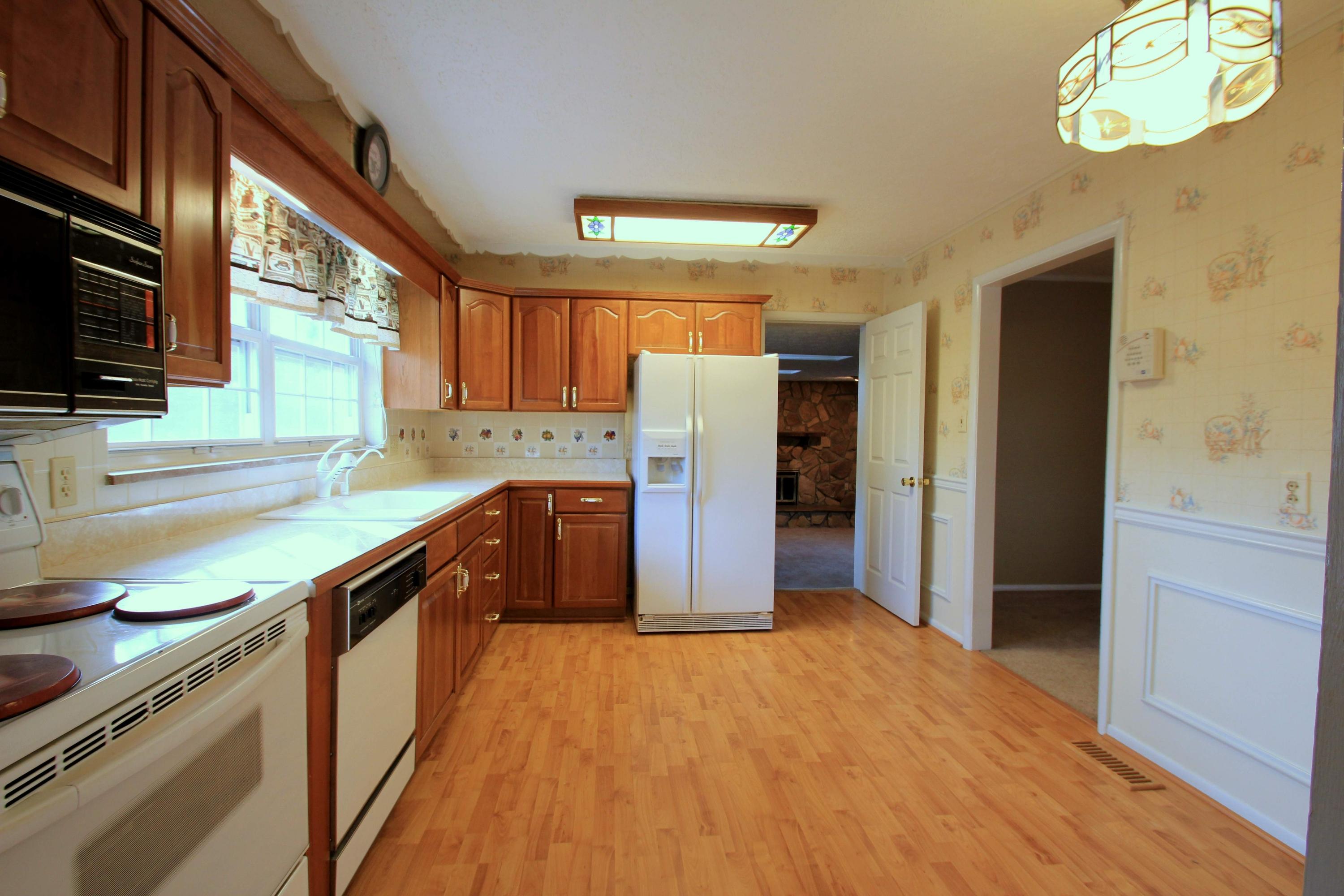 4108 Royalview Road Knoxville, TN 37921 - Photo 7 of 21 7