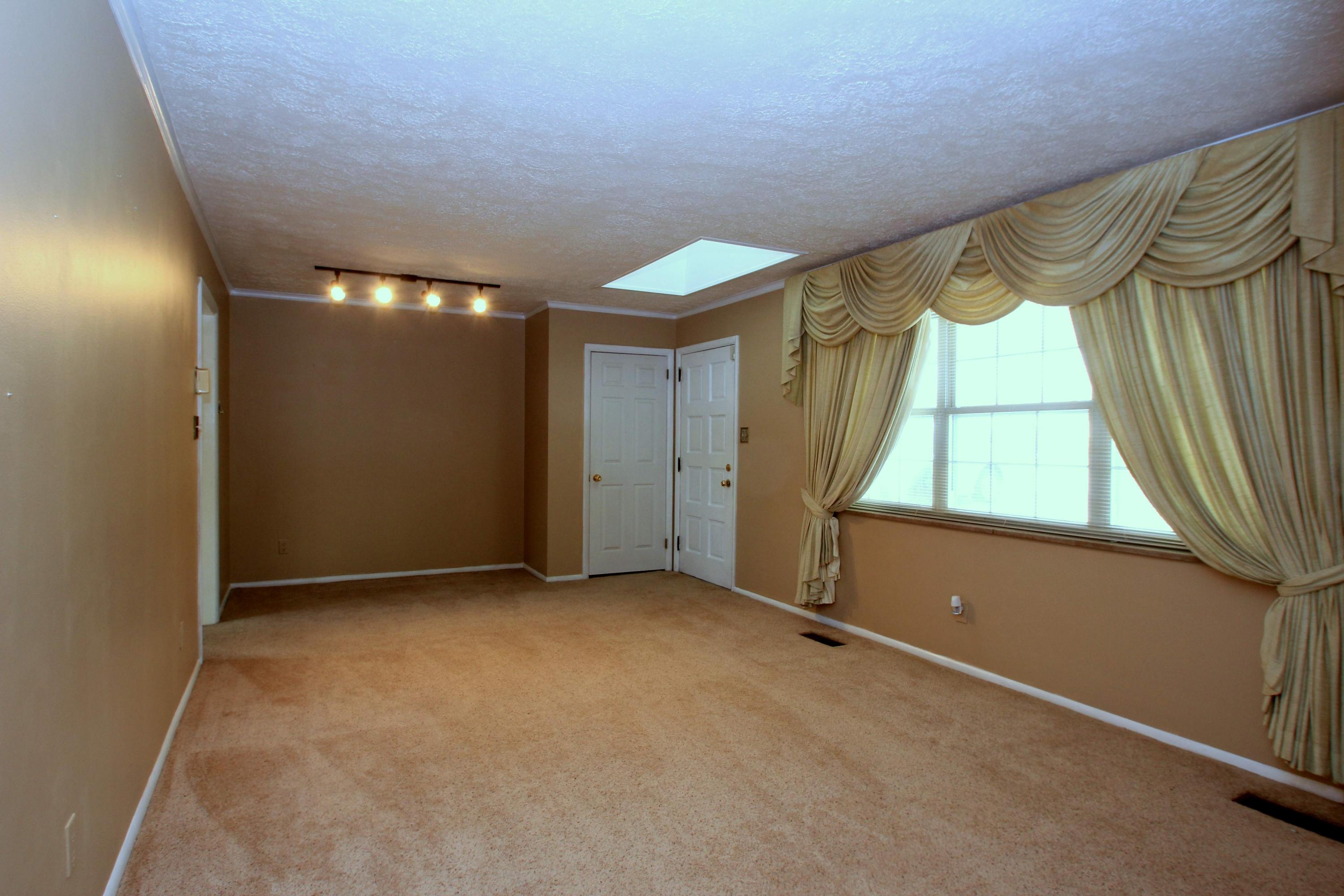 4108 Royalview Road Knoxville, TN 37921 - Photo 9 of 21 9