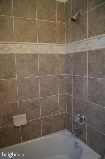 11 Tanglewood Road Catonsville, MD 21228 - Photo 8 of 22 Master Bath #2