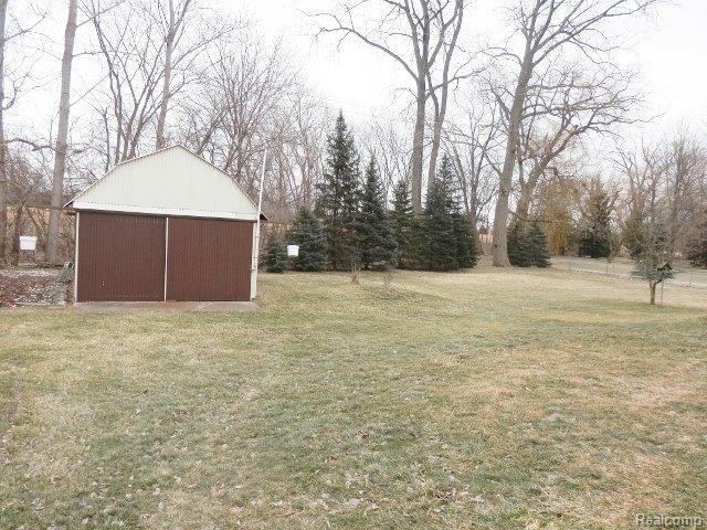 14520 Grafton Road Carleton, MI 48117 - Photo 17 of 17 Grafton 14520 Shed and Backyard.