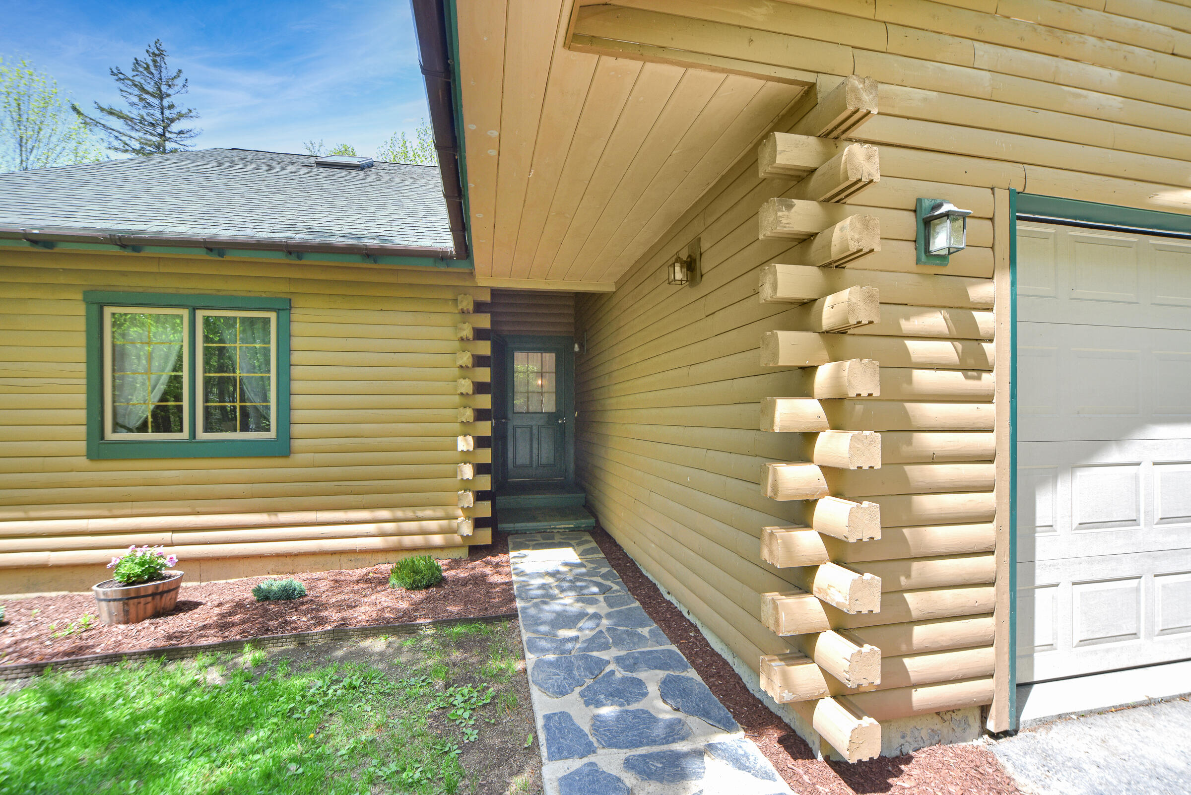 97 Manter School Road Parkman, ME 04443 - Photo 4 of 61 108763gr-104