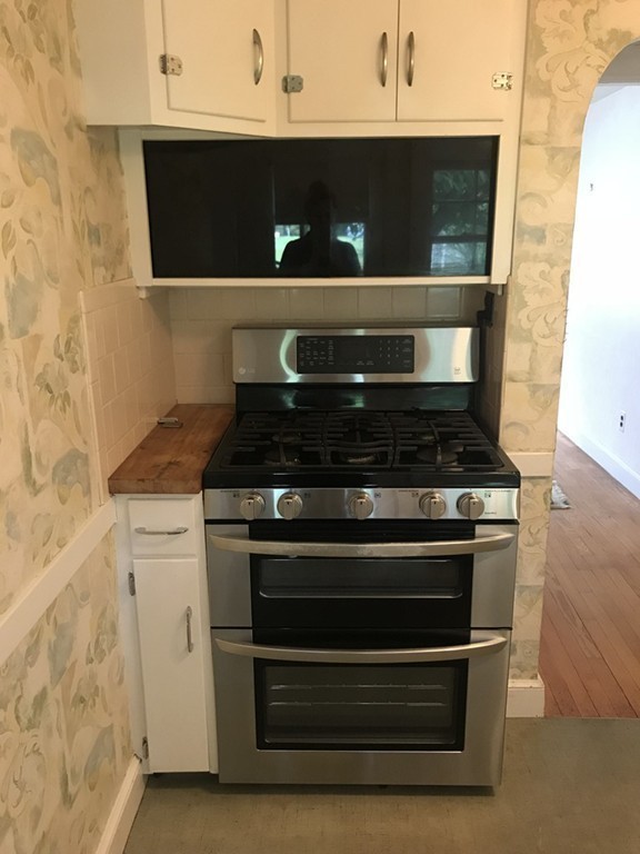 251 Beal Road Waltham, MA 02453 - Photo 8 of 23 Gallery Image 8