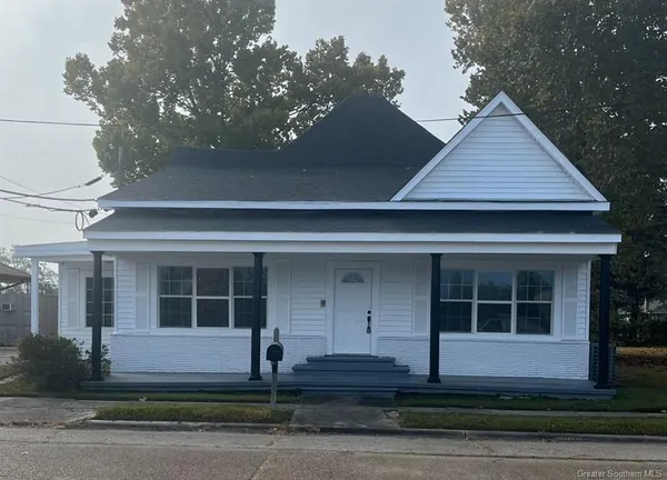 $164,900 | 101 West Center Street, Dequincy, LA 70633